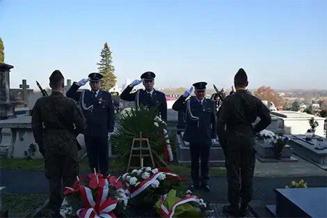  oddanie hołu zmarłemu